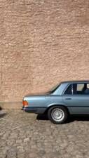 Image 48/147 de Mercedes-Benz 450 SEL 6,9 (1976)