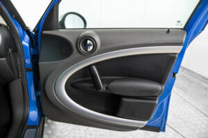 Image 33/50 of Mini Cooper Countryman (2011)