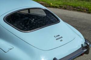 Image 49/50 de Jaguar E-Type (1968)