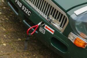 Image 30/50 of MG MGB GT (1965)