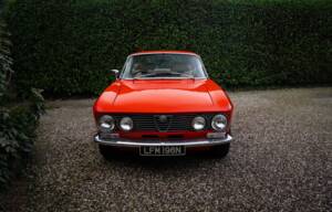Image 14/20 of Alfa Romeo Giulia 1600 GT Junior (1976)