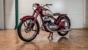 Bild 1/13 von Jawa 350 Typ 354 (1900)