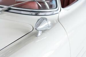 Image 19/50 of Mercedes-Benz 300 SL Roadster (1961)