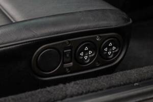 Image 32/50 de Porsche 911 Carrera 3.2 (1989)