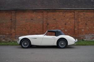 Image 8/27 de Austin-Healey 3000 Mk II (BT7) (1961)