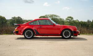 Image 2/50 of Porsche 911 Turbo 3.0 (1977)