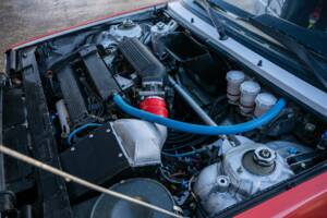 Afbeelding 3/50 van Lancia Delta HF Integrale Evoluzione I "Martini 5" (1989)