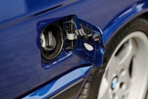 Immagine 33/74 di BMW M5 (1992)