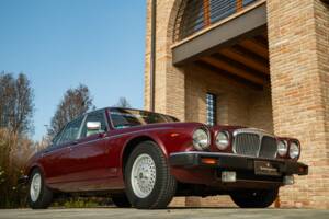 Bild 9/50 von Daimler Double Six (1988)