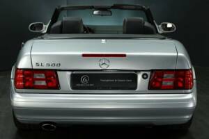 Image 5/49 of Mercedes-Benz SL 500 (2001)