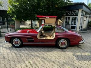 Bild 8/16 von Mercedes-Benz 300 SL "Gullwing" (1955)