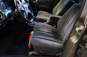 Image 26/36 de Mercedes-Benz 280 E (1982)