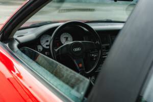 Image 52/77 of Audi Coupé S2 (1991)