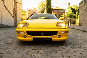 Immagine 3/33 di Ferrari F 355 Berlinetta (1995)