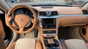 Afbeelding 18/21 van Maserati GranTurismo S (2010)