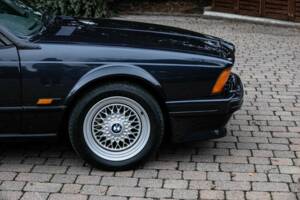 Bild 12/50 von BMW 635 CSi (1989)