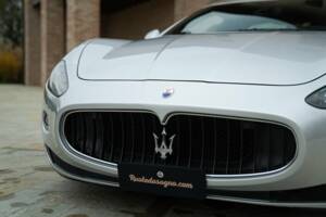 Bild 32/50 von Maserati GranTurismo S (2009)