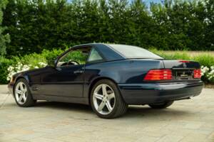 Imagen 15/50 de Mercedes-Benz SL 500 (1998)