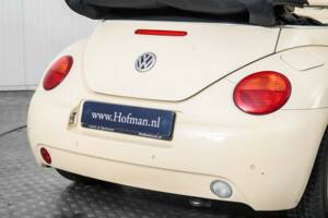 Bild 25/50 von Volkswagen New Beetle 1.6 (2003)