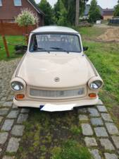 Image 2/18 of Trabant 601 Universal (1987)