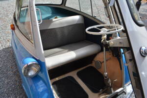Image 8/9 of BMW Isetta 250 (1958)