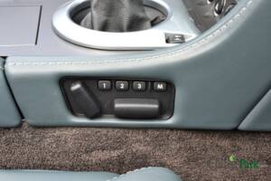 Image 41/50 of Aston Martin V8 Vantage (2007)