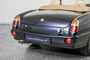 Bild 29/50 von MG RV8 (1993)