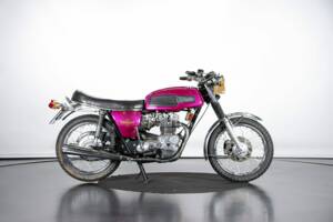 Image 5/50 de Triumph T 150 V Trident (1974)