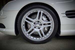 Image 48/99 de Mercedes-Benz SL 55 AMG (2005)