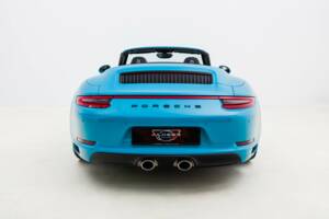 Bild 6/13 von Porsche 911 Carrera 4S (2016)