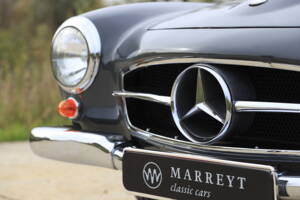 Image 16/59 of Mercedes-Benz 190 SL (1958)