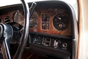 Image 32/50 of Rolls-Royce Silver Shadow II (1979)