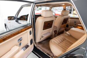 Image 19/32 de Rolls-Royce New Silver Spur (1996)