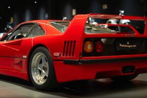 Bild 19/50 von Ferrari F 40 (1991)