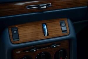 Image 50/62 of Mercedes-Benz 280 CE (1982)