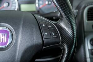 Bild 16/50 von FIAT Grande Punto 1.4 (2009)