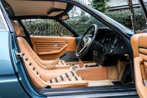 Afbeelding 43/65 van Ferrari 365 GTB&#x2F;4 Daytona (1972)