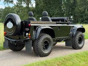 Bild 3/27 von Land Rover Defender 90 Td5 (1999)