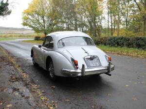 Image 4/15 de Jaguar XK 150 3.8 S FHC (1961)