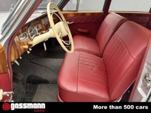 Image 9/15 of BMW 502 (1958)