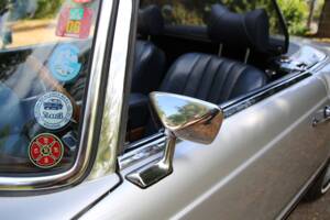 Image 18/37 of Mercedes-Benz 280 SL (1969)