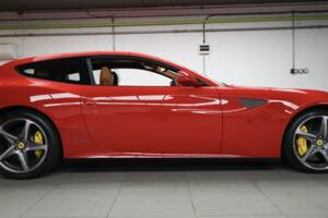 Immagine 14/50 di Ferrari FF (2011)