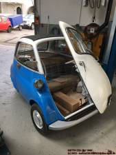 Image 8/28 of BMW Isetta 250 (1960)