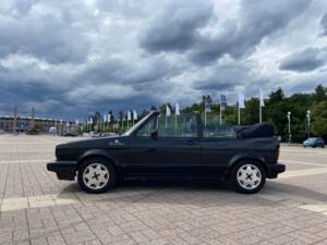 Afbeelding 16/75 van Volkswagen Golf I Cabrio 1.8 (1991)