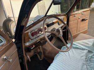 Immagine 16/18 di Oldsmobile 66 (1941)