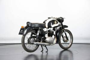 Image 4/50 of MV Agusta DUMMY (1958)