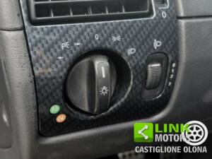 Bild 9/10 von Mercedes-Benz SLK 230 Kompressor (1999)