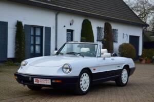 Immagine 1/18 di Alfa Romeo 2.0 Spider (1991)
