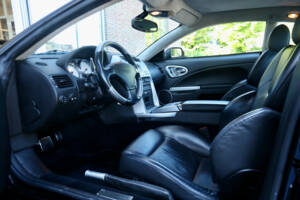 Image 11/50 de Aston Martin V12 Vanquish (2002)