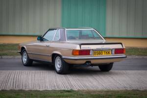 Bild 7/39 von Mercedes-Benz 280 SL (1984)